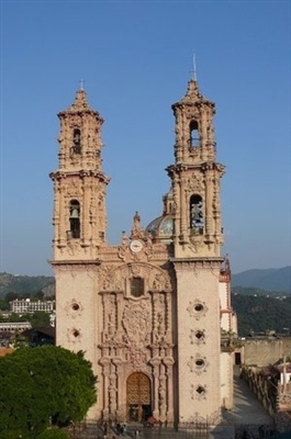 Monumentaj katedraloj de Meksiko