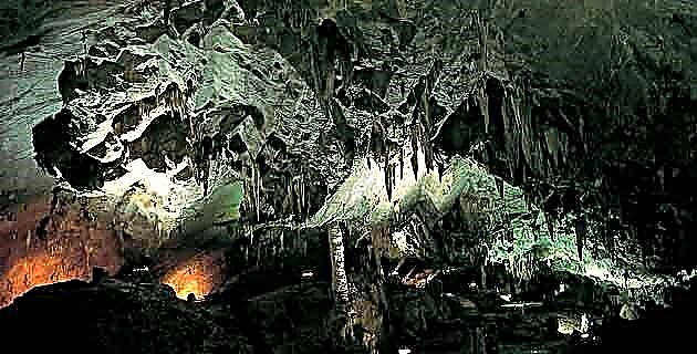 A Coconá-barlang: pompa a föld alatt