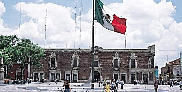 Valitsuse palee, uhke teos 17. sajandist (Aguascalientes)
