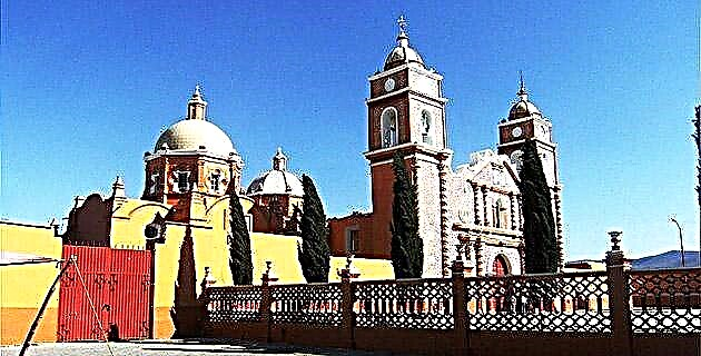 San Andrés Chalchicomula, Awọn eniyan ti o sọrọ pẹlu awọn irawọ (Puebla)
