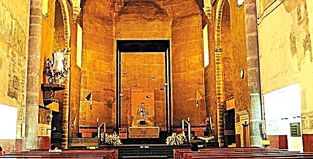 Cathedral, moaho oa baitlami ba Franciscan (Morelos)