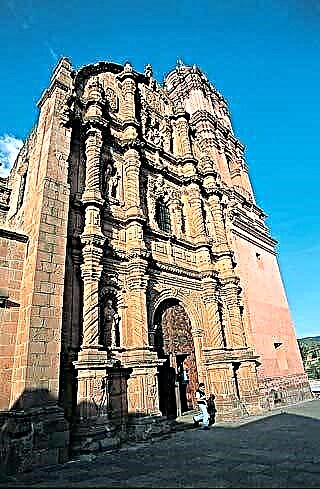 Parishi ya San Pedro ndi San Pablo (Michoacán)