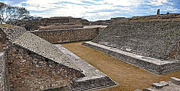 Monte Alban. Ibu kota budaya Zapotec