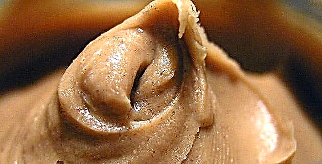 Peanut smoothie risepe