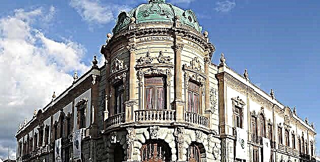 Teatr Alcalá i kasyno Oaxaca